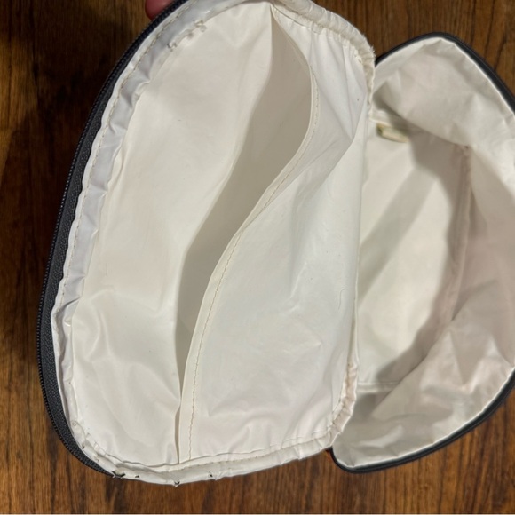 Floral Jazzy Blooms Vera Bradley Lined Lunchbox Tote - Picture 7 of 7